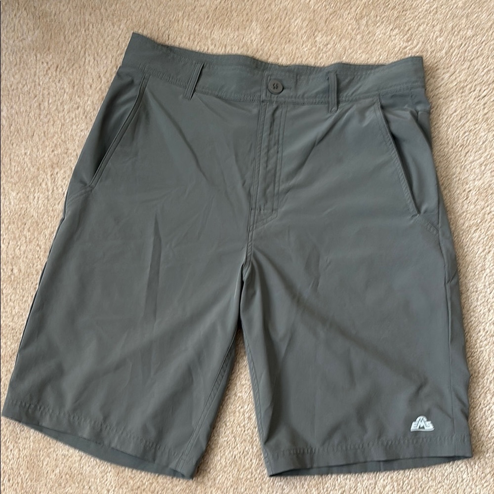 Gray Athletic Performance Shorts Lightweight Moisture-Wicking